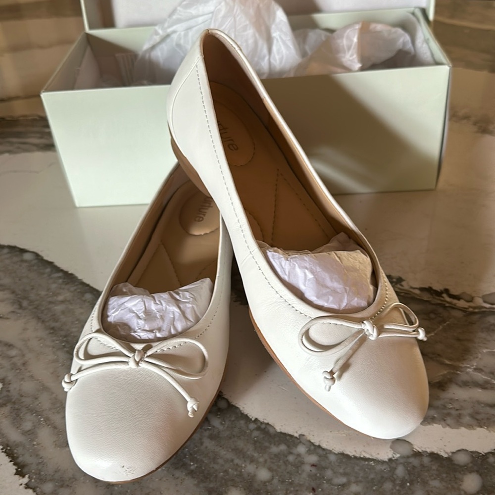 Nurture Solizza in white